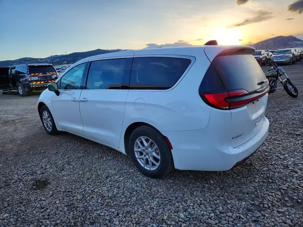 2C4RC1BG8RR165537 2024 CHRYSLER PACIFICA - Image 2