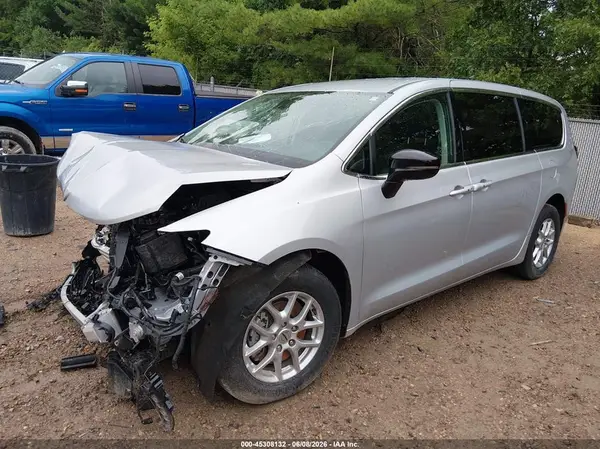 2C4RC1BG8RR171838 2024 CHRYSLER PACIFICA - Image 2