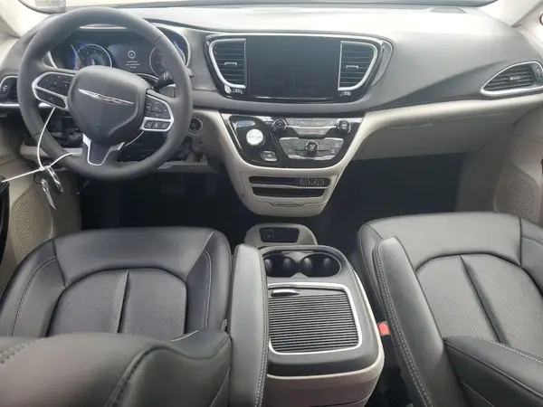 2C4RC1BG8RR172522 2024 CHRYSLER PACIFICA - Image 8