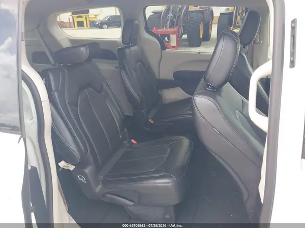 2C4RC1BG8RR182225 2024 CHRYSLER PACIFICA - Image 8