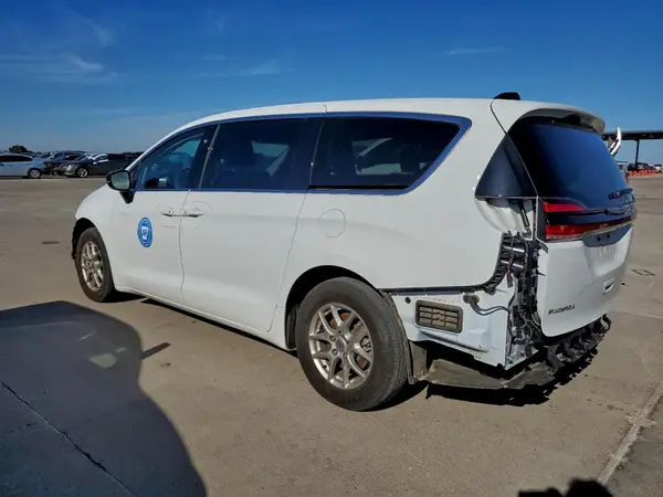 2C4RC1BG8RR187540 2024 CHRYSLER PACIFICA - Image 2