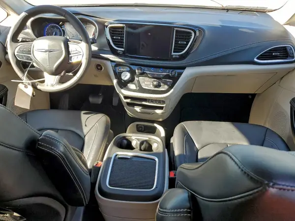 2C4RC1BG8RR187540 2024 CHRYSLER PACIFICA - Image 8