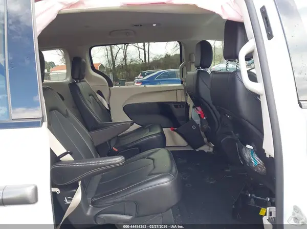 2C4RC1BG8RR202795 2024 CHRYSLER PACIFICA - Image 8
