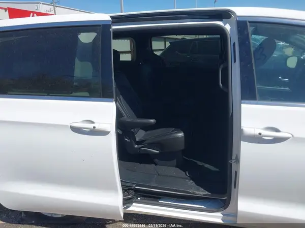 2C4RC1BG8SR513309 2025 CHRYSLER PACIFICA - Image 8