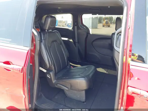 2C4RC1BG8SR518686 2025 CHRYSLER PACIFICA - Image 8