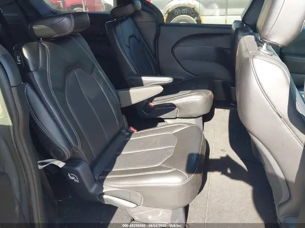 2C4RC1BG8SR521104 2025 CHRYSLER PACIFICA - Image 8