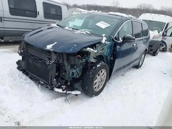2C4RC1BG8SR527579 2025 CHRYSLER PACIFICA - Image 2