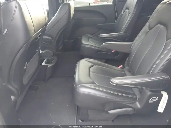 2C4RC1BG8SR538954 2025 CHRYSLER PACIFICA - Image 8