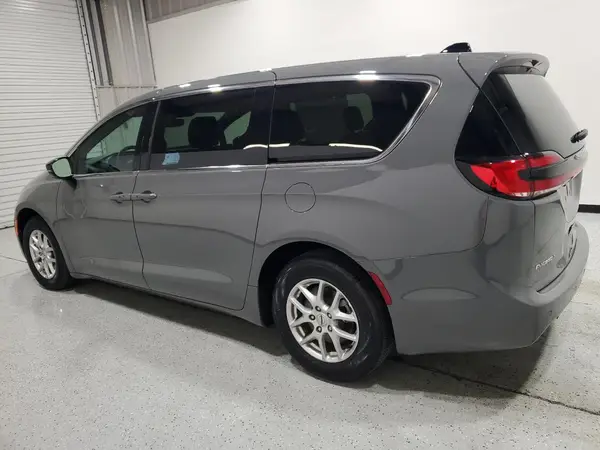 2C4RC1BG8SR544611 2025 CHRYSLER PACIFICA - Image 2