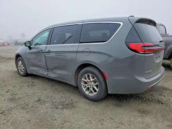 2C4RC1BG8SR546116 2025 CHRYSLER PACIFICA - Image 2