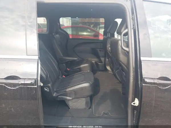2C4RC1BG8SR551400 2025 CHRYSLER PACIFICA - Image 8