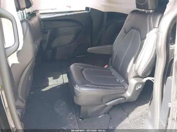 2C4RC1BG8SR581724 2025 CHRYSLER PACIFICA - Image 8