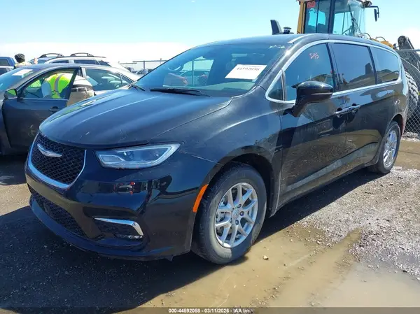 2C4RC1BG8SR594800 2025 CHRYSLER PACIFICA - Image 2