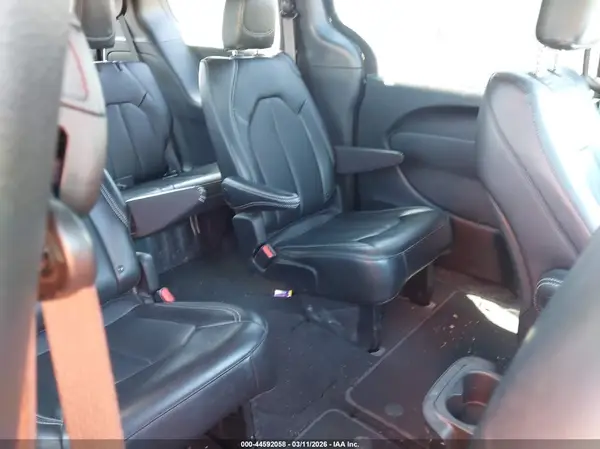 2C4RC1BG8SR594800 2025 CHRYSLER PACIFICA - Image 8