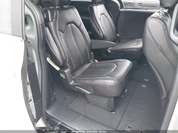 2C4RC1BG8TR191580 2026 CHRYSLER PACIFICA - Image 8
