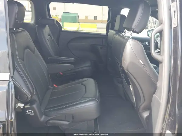 2C4RC1BG8TR191708 2026 CHRYSLER PACIFICA - Image 8