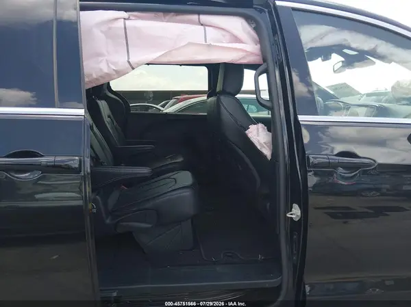 2C4RC1BG8TR193121 2026 CHRYSLER PACIFICA - Image 8