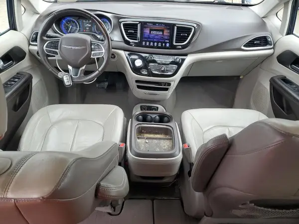 2C4RC1BG9HR513036 2017 CHRYSLER PACIFICA - Image 8