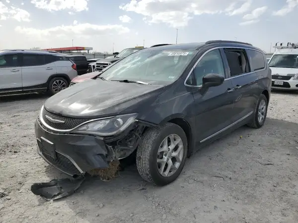 2C4RC1BG9HR519077 2017 CHRYSLER PACIFICA - Image 1