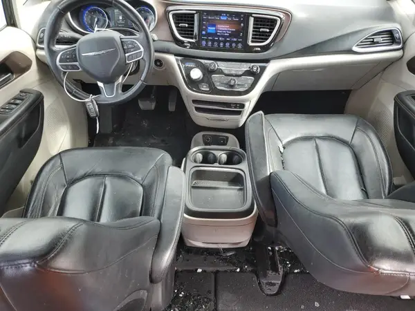 2C4RC1BG9HR519077 2017 CHRYSLER PACIFICA - Image 8