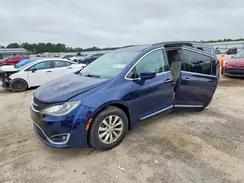 2C4RC1BG9HR519239 2017 CHRYSLER PACIFICA