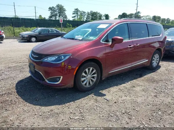 2C4RC1BG9HR519449 2017 CHRYSLER PACIFICA - Image 2