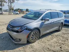 2C4RC1BG9HR523940 2017 CHRYSLER PACIFICA