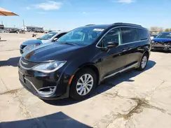 2C4RC1BG9HR524859 2017 CHRYSLER PACIFICA
