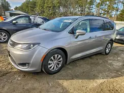 2C4RC1BG9HR524862 2017 CHRYSLER PACIFICA