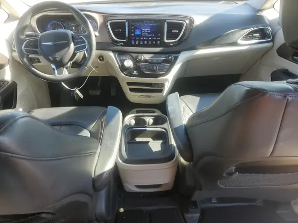 2C4RC1BG9HR525106 2017 CHRYSLER PACIFICA - Image 8