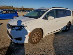 2C4RC1BG9HR527082 2017 CHRYSLER PACIFICA