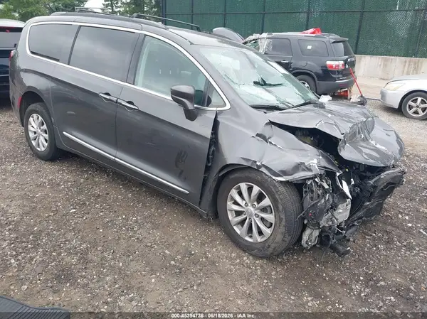 2C4RC1BG9HR534971 2017 CHRYSLER PACIFICA - Image 1