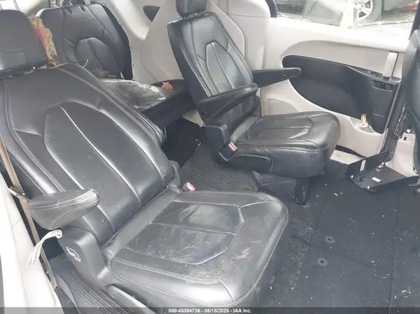2C4RC1BG9HR534971 2017 CHRYSLER PACIFICA - Image 8