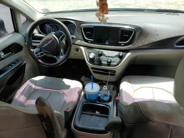 2C4RC1BG9HR536509 2017 CHRYSLER PACIFICA - Image 8