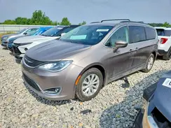 2C4RC1BG9HR537594 2017 CHRYSLER PACIFICA