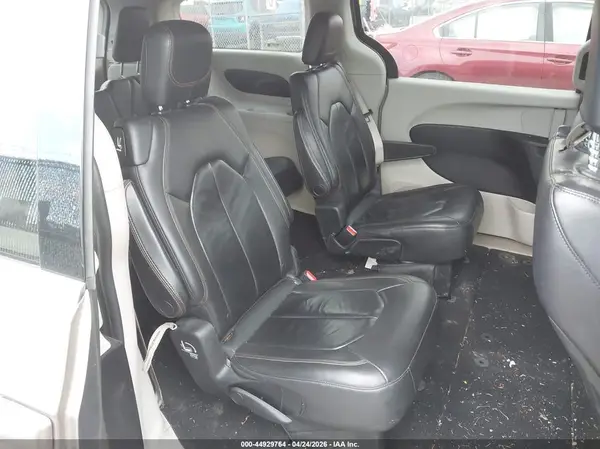 2C4RC1BG9HR540091 2017 CHRYSLER PACIFICA - Image 8