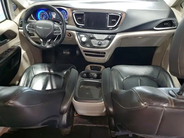 2C4RC1BG9HR540608 2017 CHRYSLER PACIFICA - Image 8