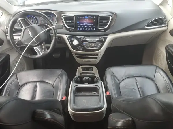 2C4RC1BG9HR541354 2017 CHRYSLER PACIFICA - Image 8