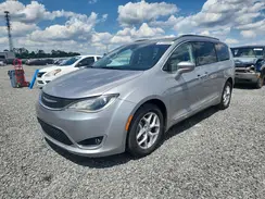 2C4RC1BG9HR553391 2017 CHRYSLER PACIFICA