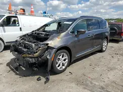 2C4RC1BG9HR565685 2017 CHRYSLER PACIFICA