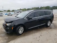 2C4RC1BG9HR569199 2017 CHRYSLER PACIFICA