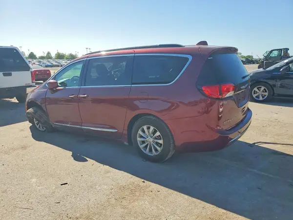 2C4RC1BG9HR569817 2017 CHRYSLER PACIFICA - Image 2