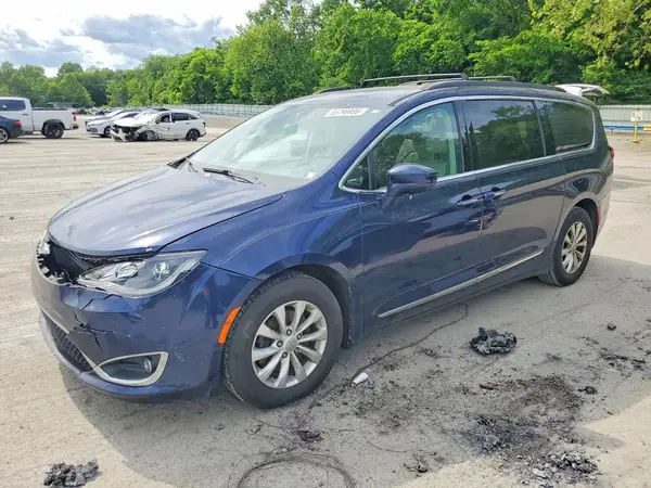 2C4RC1BG9HR576184 2017 CHRYSLER PACIFICA - Image 1