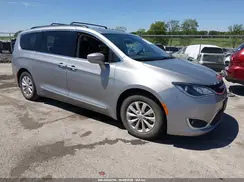 2C4RC1BG9HR588268 2017 CHRYSLER PACIFICA
