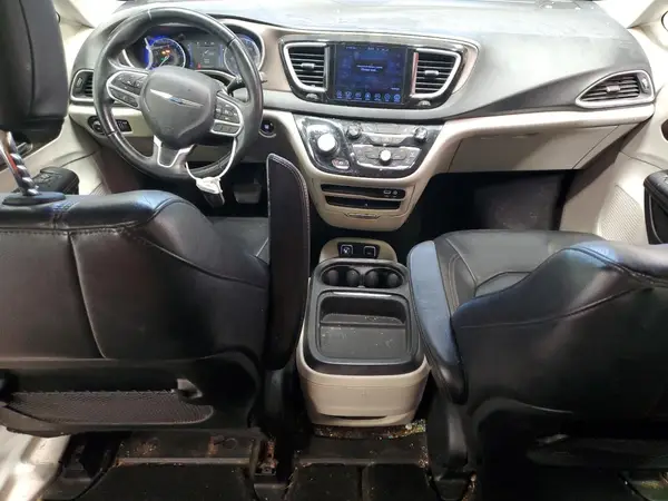2C4RC1BG9HR591025 2017 CHRYSLER PACIFICA - Image 8