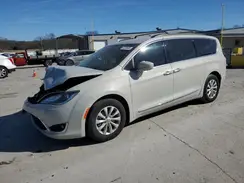 2C4RC1BG9HR609930 2017 CHRYSLER PACIFICA
