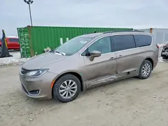 2C4RC1BG9HR621219 2017 CHRYSLER PACIFICA