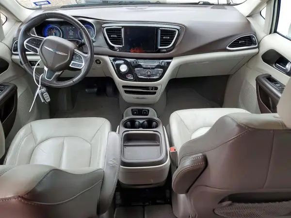 2C4RC1BG9HR633659 2017 CHRYSLER PACIFICA - Image 8