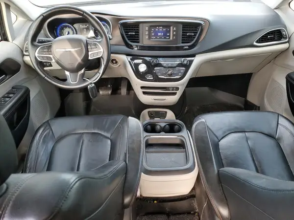2C4RC1BG9HR642104 2017 CHRYSLER PACIFICA - Image 8