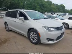 2C4RC1BG9HR661302 2017 CHRYSLER PACIFICA